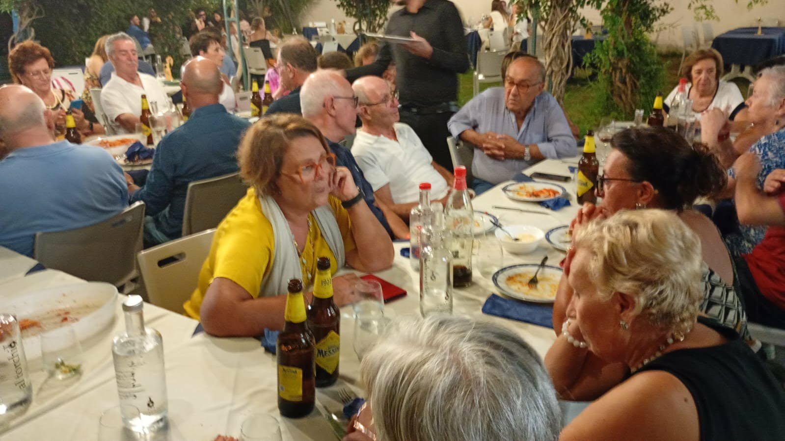 classe-2 MILAZZO, SI INCONTRANO I COMPAGNI DI SCUOLA, ANZI DEL LICEO CLASSICO "G. B. IMPALLOMENI"
