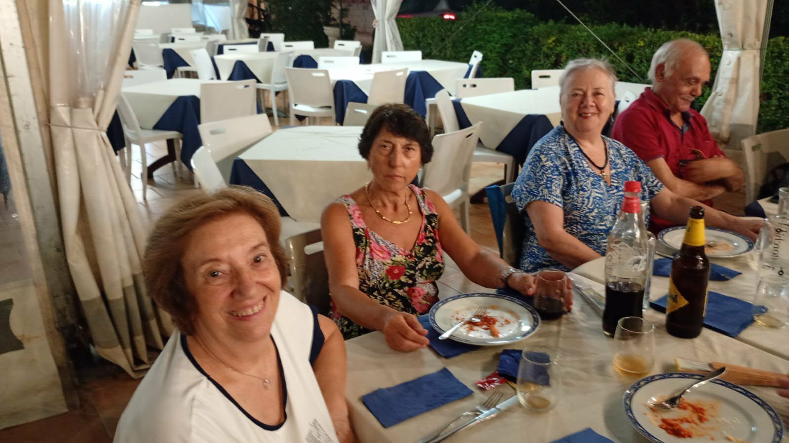 classe-4 MILAZZO, SI INCONTRANO I COMPAGNI DI SCUOLA, ANZI DEL LICEO CLASSICO "G. B. IMPALLOMENI"