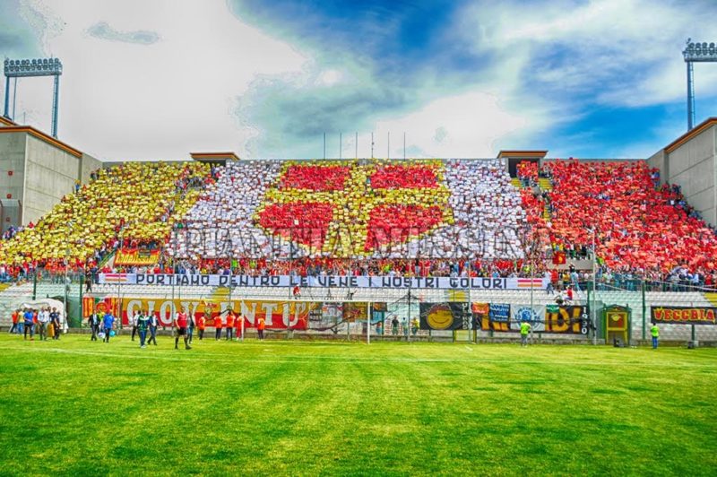 messina-calcio-e1549360494251 IL MESSINA PENALIZZATO DI 20 PUNTI. PERCHÉ?