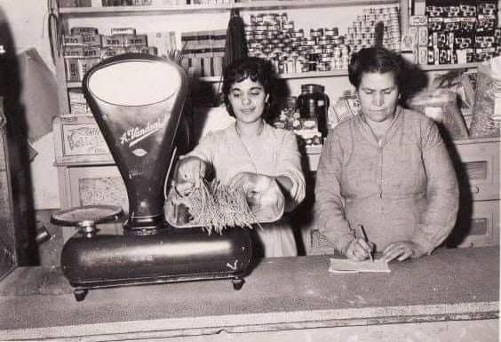 putia MILAZZO, ALBUM DEI RICORDI: C'ERA UNA VOLTA LA "PUTìA